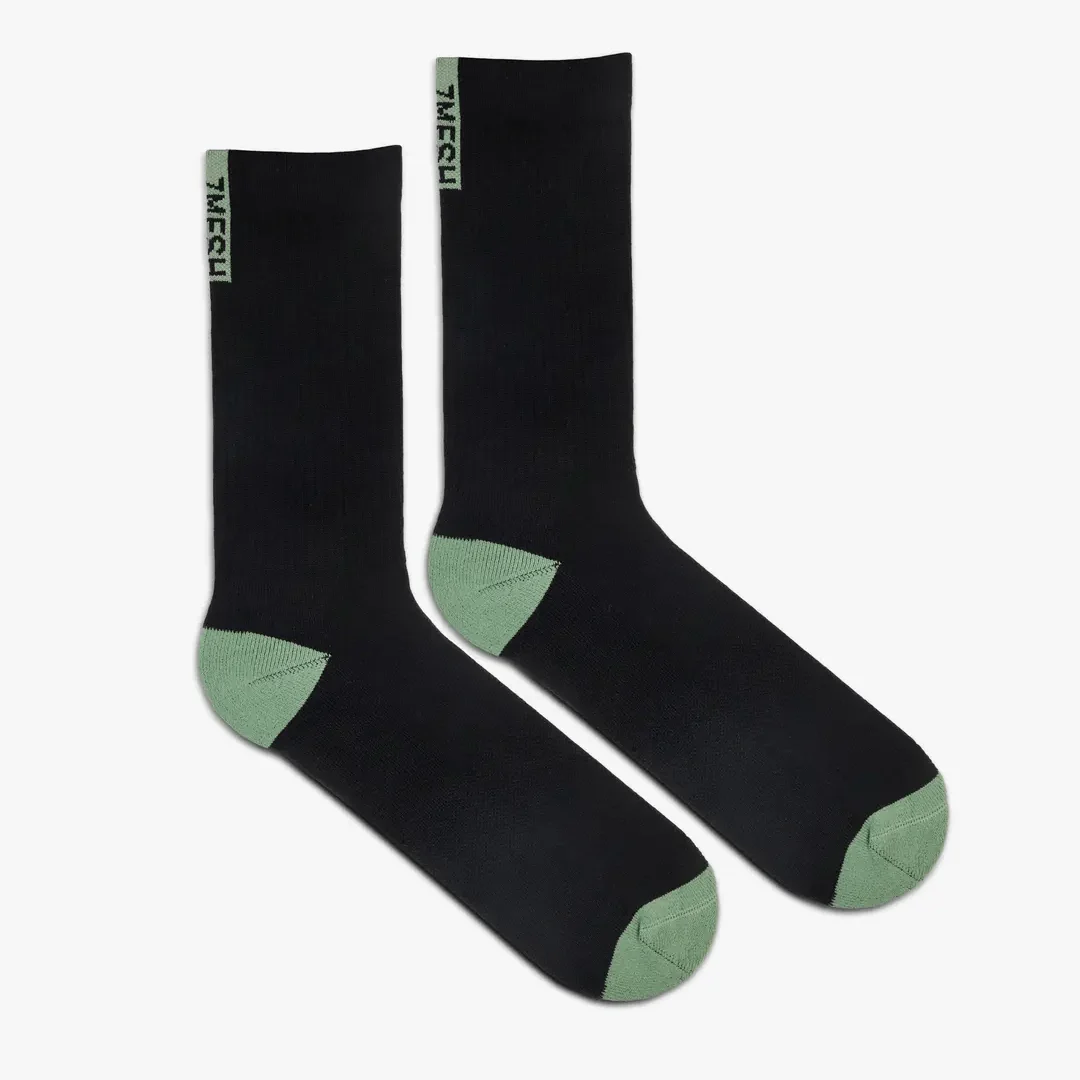 7mesh Gravity Sock - Image 2
