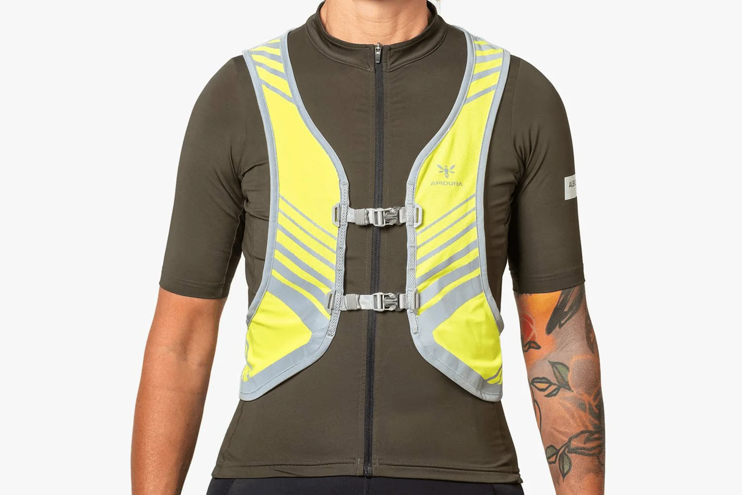 Apidura Packable Visibility Vest - Image 3