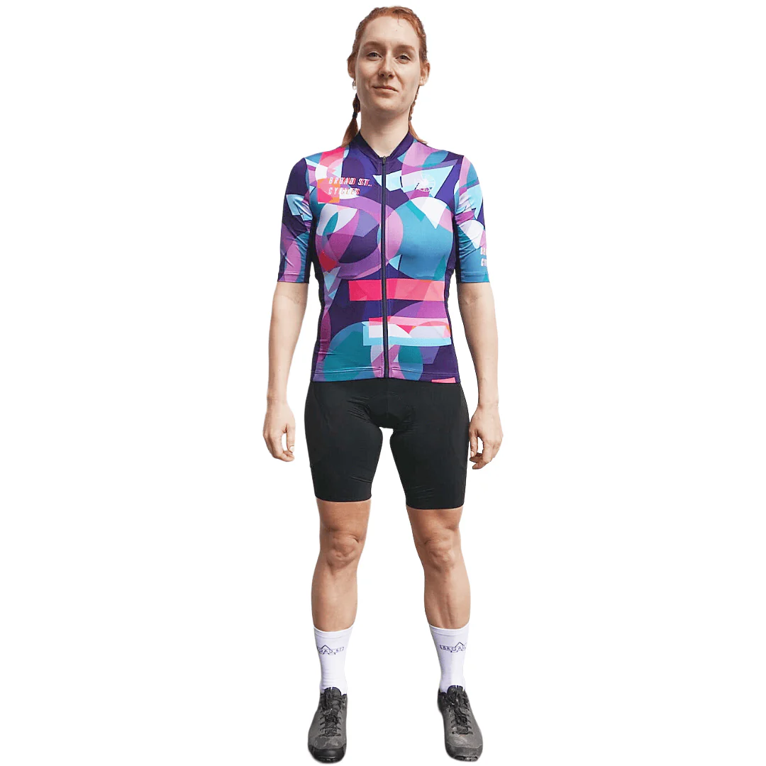 IRIS Women's Signature Bib Short III - Image 7