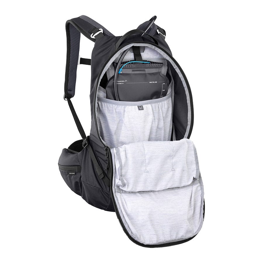 EVOC Trail Pro Blackline 16 - Image 18